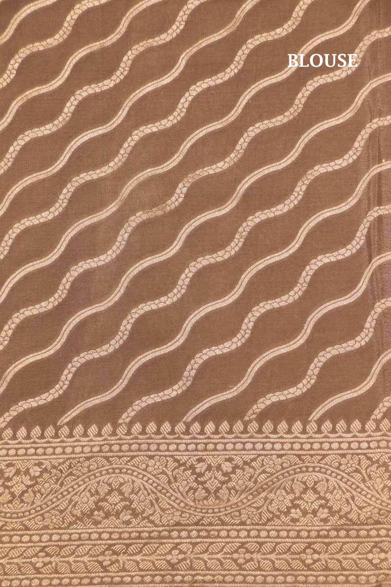 Classic Banarasi Handloom Crepe Silk Saree-Brocade Blouse AI212101